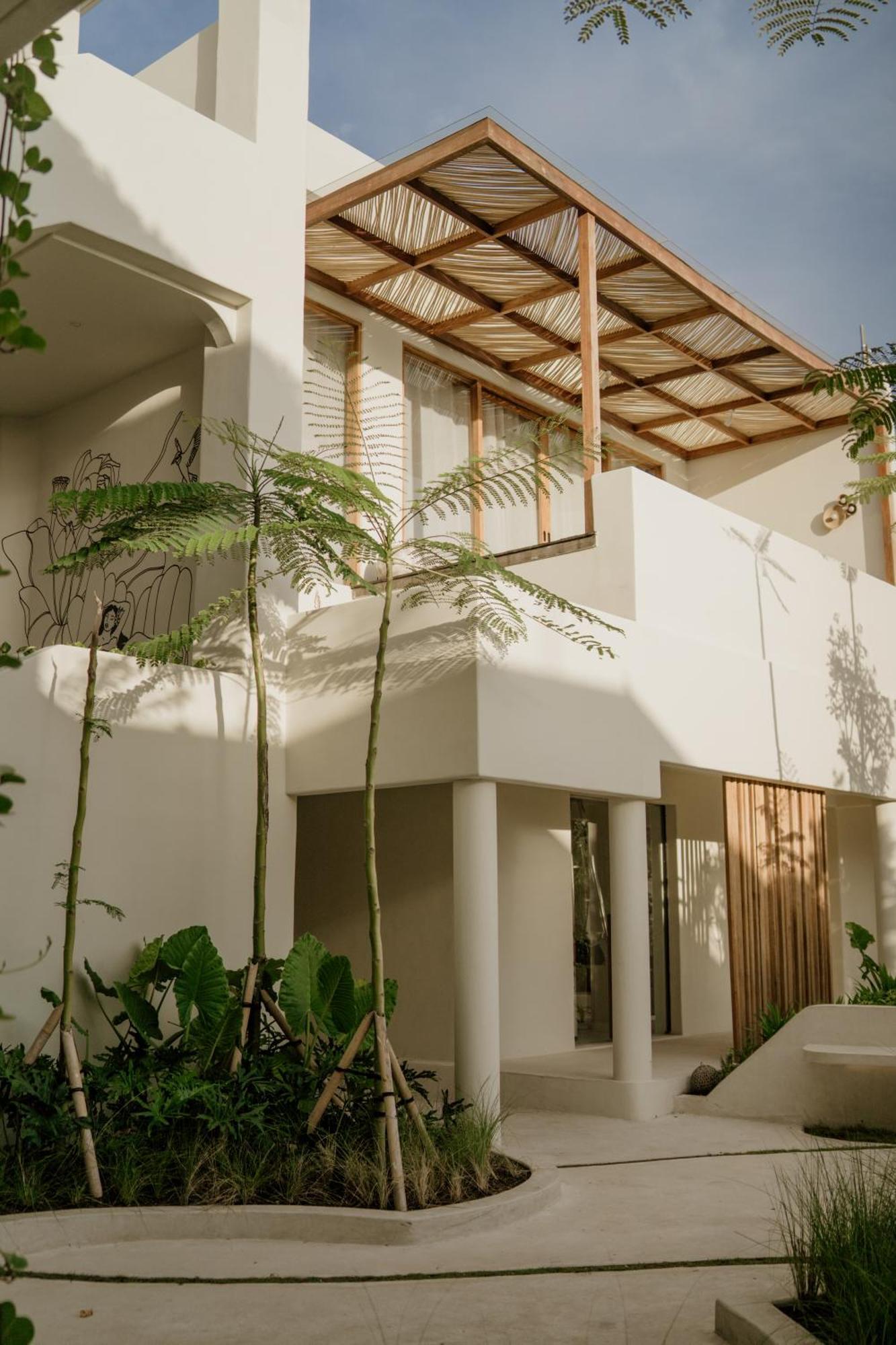 Oshom Bali At Nuanu Creative City Selemadeg Exteriör bild